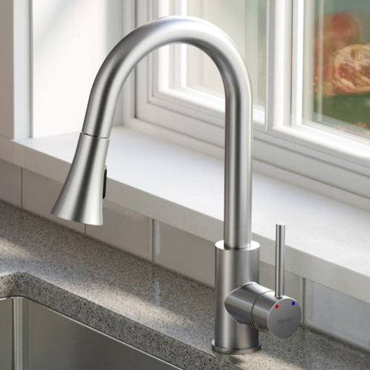 Weybridge Single-Handle Pull-Down Sprayer Kitchen Faucet